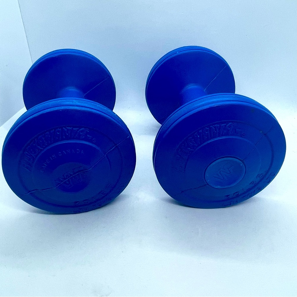 Hulk Hogan Hulkamania
Workout 3 Ib Weights
Dumbbells WWF LJN Toys
Used